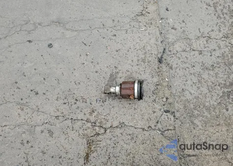 2016 Ford Focus Se z USA, uszkodzony, nr VIN 1FADP3F22GL365429